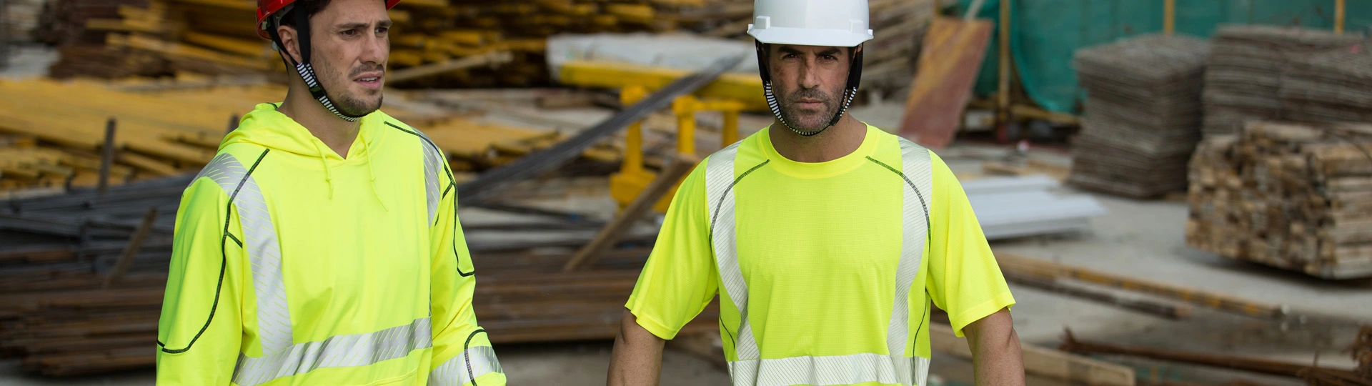 HI-VIS camiseta regular/sudadera y chaleco